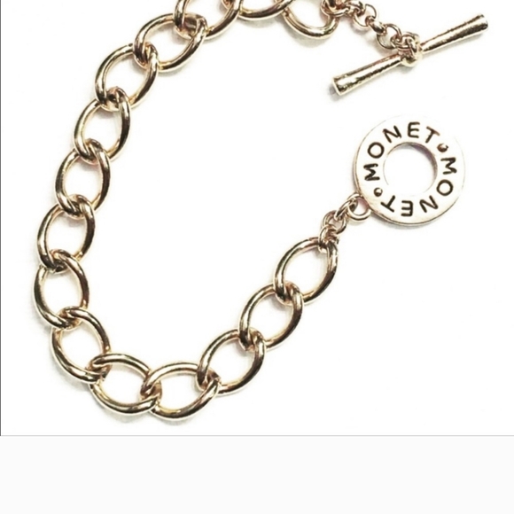 Vintage Monet Charm Bracelet! - Picture 7 of 8